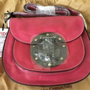 NWT Firenze Bella Leather”MINIRA” RIFT Bag & Dust Bag - GORGEOUS UNDERRATED BAG